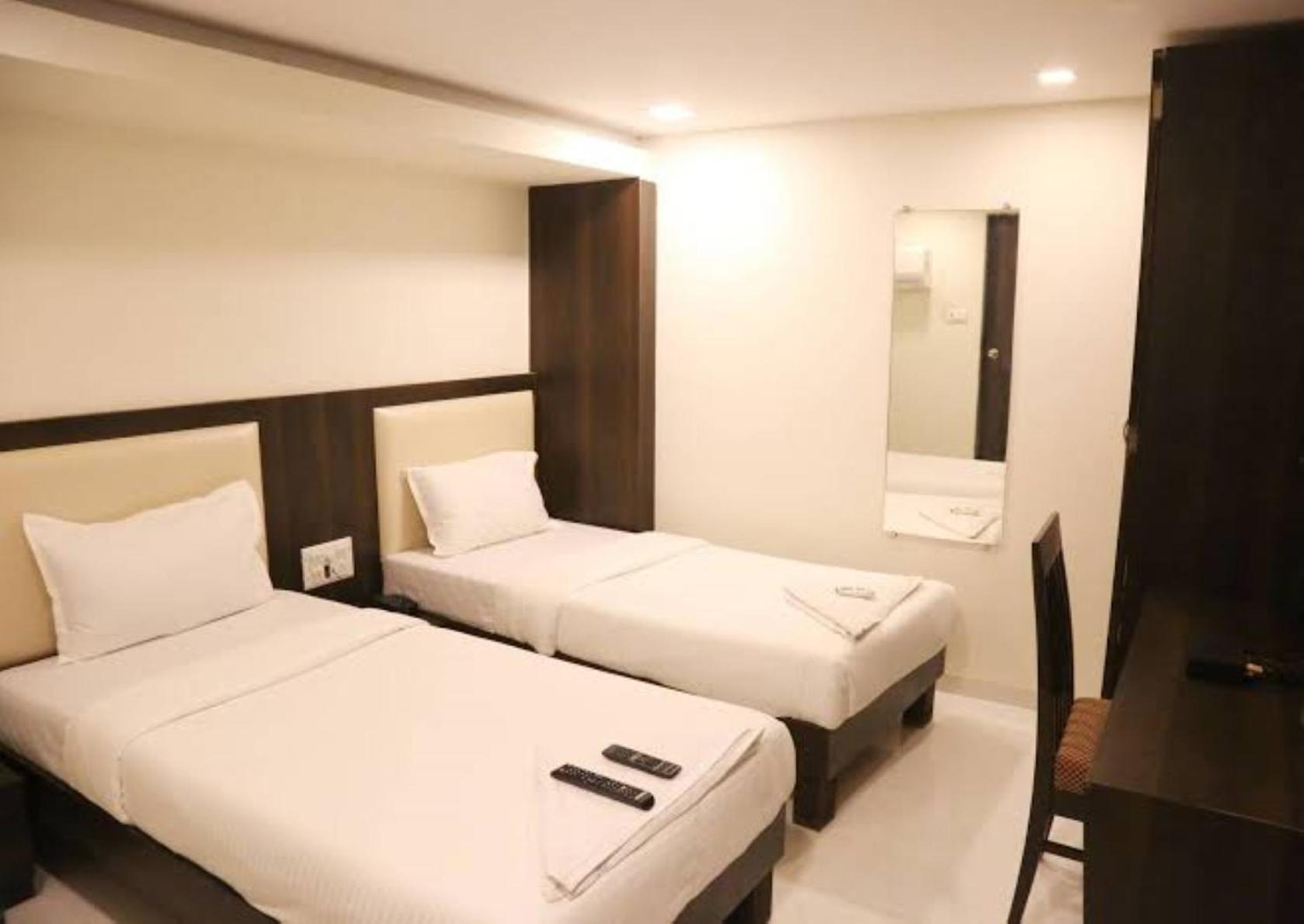 Hotel Venture Grand Bombaj